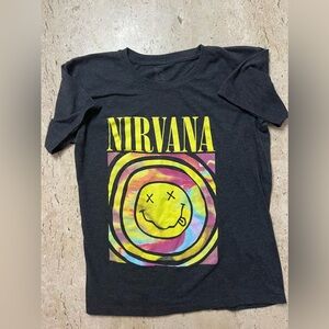 Nirvana Men's Gray T Shirt Size Small Casual Comfort Music Logo Pullover Smile